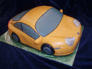 Porsche žluté
